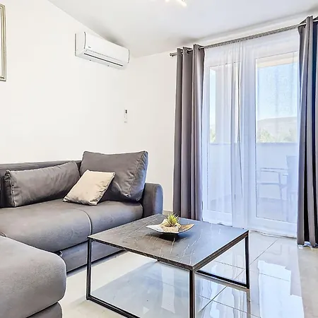 Noan-3 By Interhome Appartement *